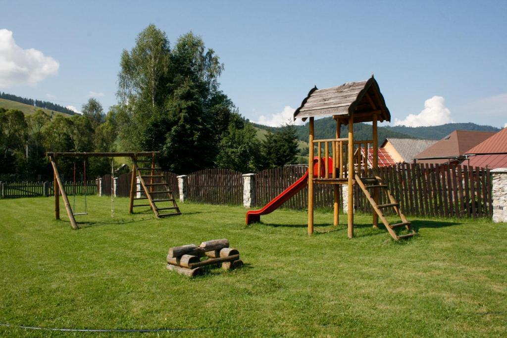 Penzion Fantazia Michalova - Brezno-Muranska Planina Luaran gambar